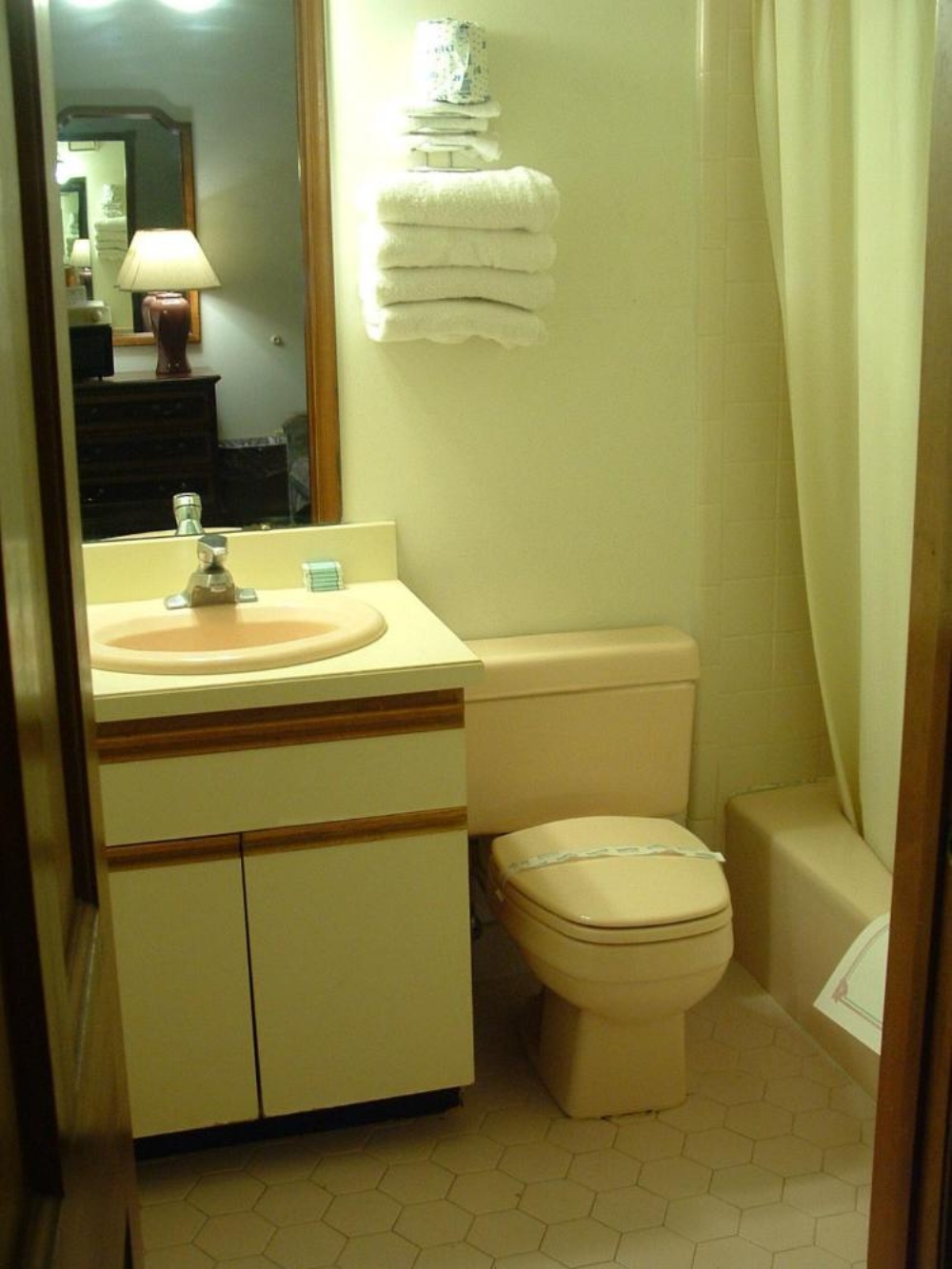 Room image 2