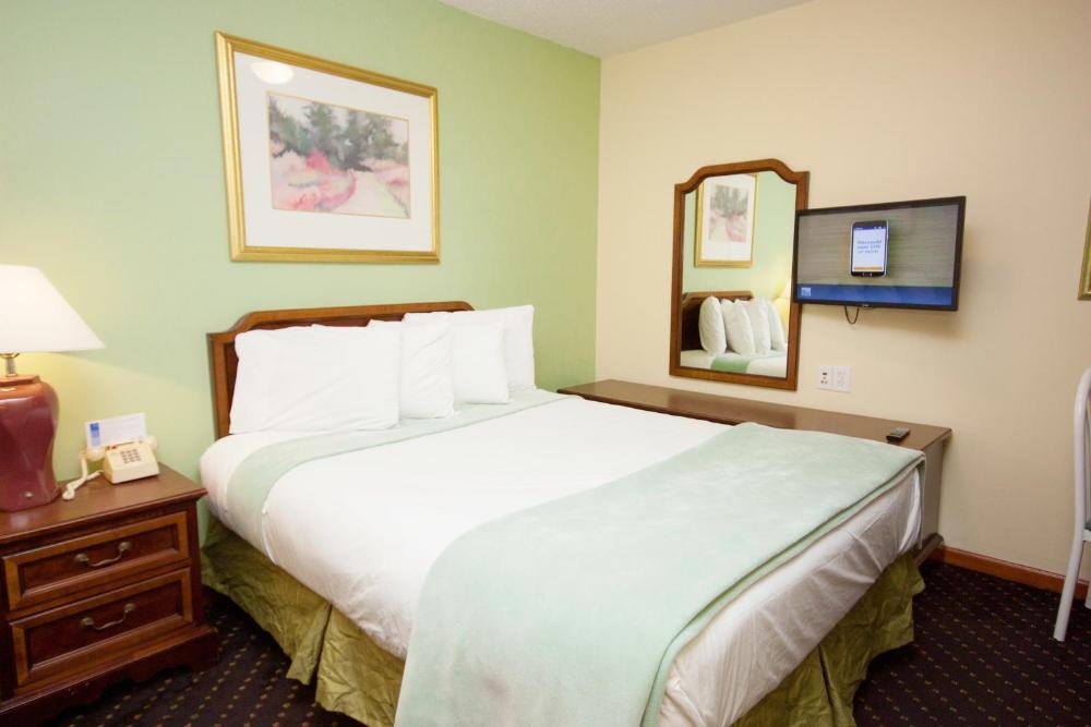 Room image 3